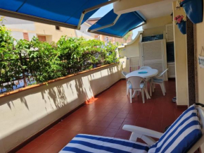 My Little House - appartamento con patio e parcheggio privato a 5 minuti dalla spiaggia e dal centro Tropea